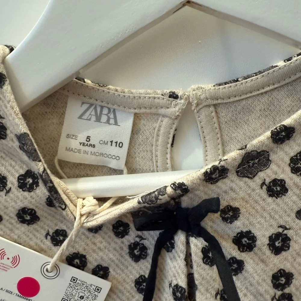 Zara Kids Beige and Black Floral Dress - Picture 3 of 4